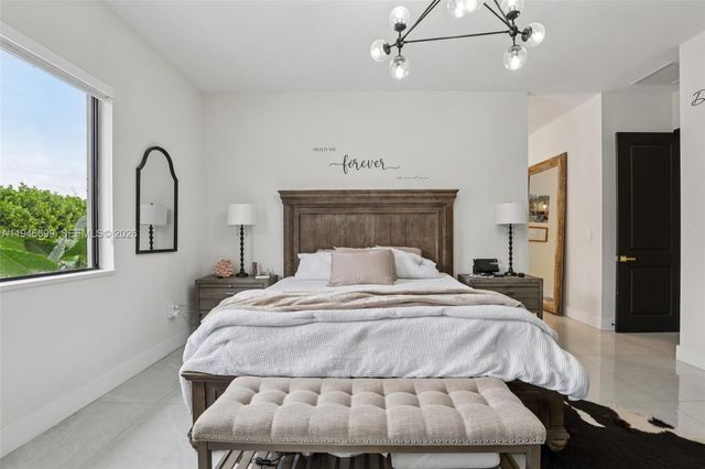 13203 SW 228th St, Miami, FL 33170