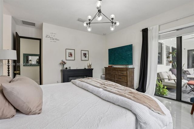 13203 SW 228th St, Miami, FL 33170