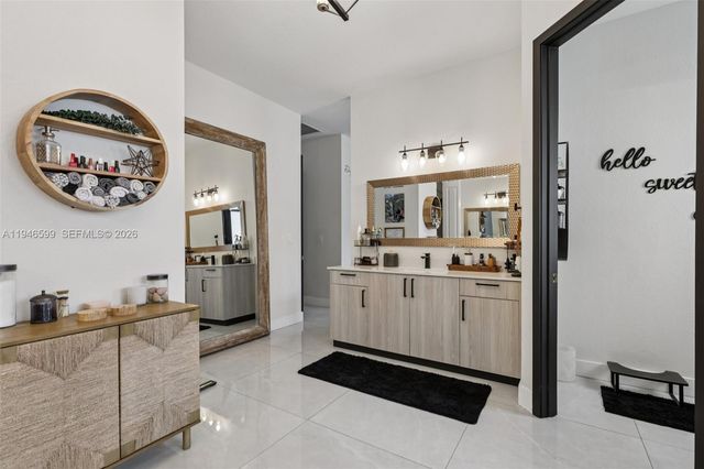 13203 SW 228th St, Miami, FL 33170