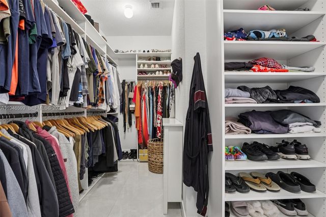 13203 SW 228th St, Miami, FL 33170