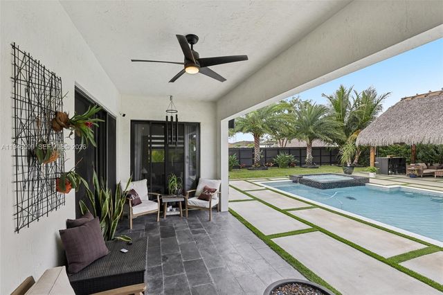 13203 SW 228th St, Miami, FL 33170