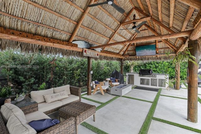 13203 SW 228th St, Miami, FL 33170