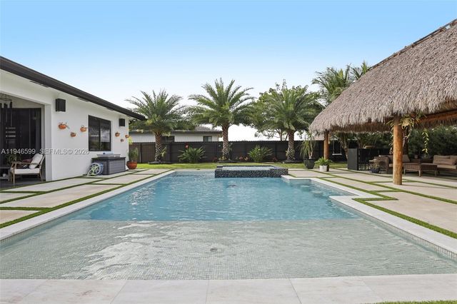 13203 SW 228th St, Miami, FL 33170