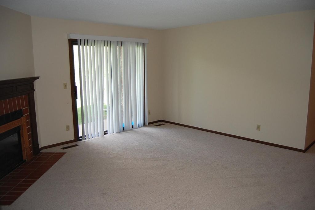 5201 Balmoral Lane, Bloomington, MN 55437 — photo 4