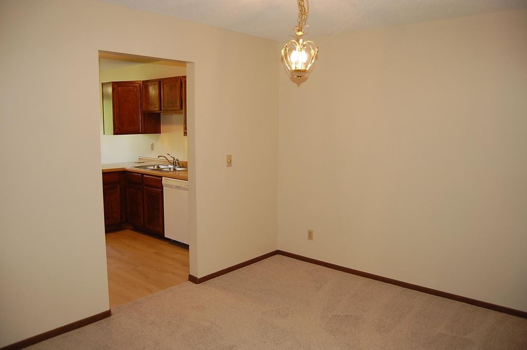5201 Balmoral Lane, Bloomington, MN 55437 — photo 5