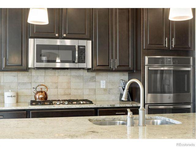 2338 Tyrrhenian Circle, Longmont, CO 80504