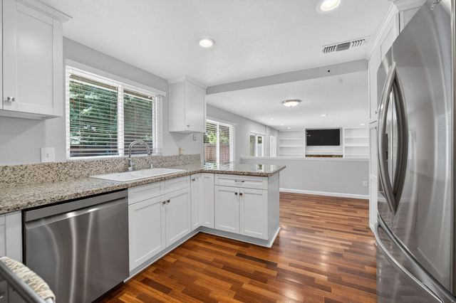 1480 Woodland Oaks Way, Sacramento, CA 95833