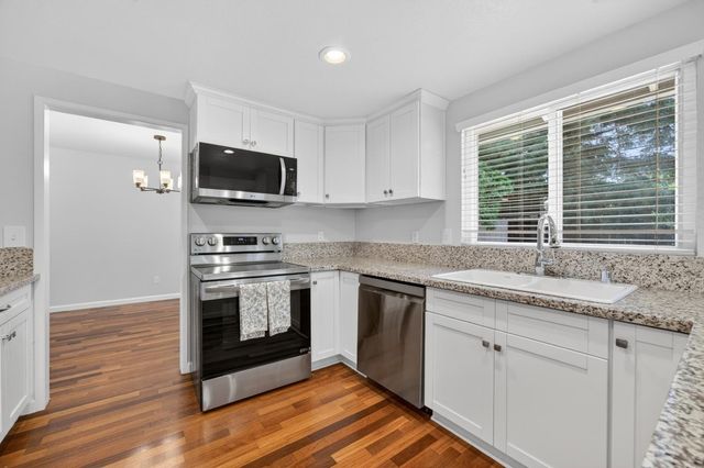 1480 Woodland Oaks Way, Sacramento, CA 95833