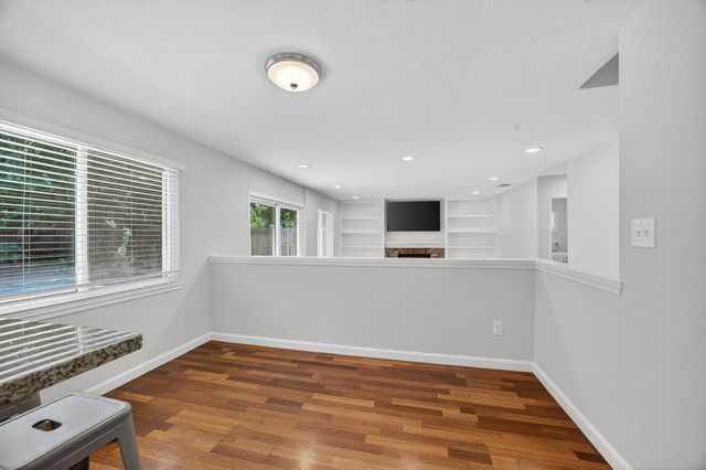 1480 Woodland Oaks Way, Sacramento, CA 95833