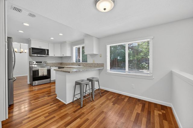 1480 Woodland Oaks Way, Sacramento, CA 95833