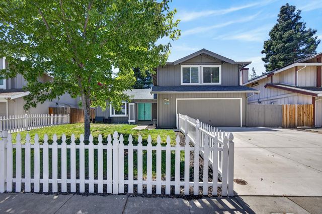 1480 Woodland Oaks Way, Sacramento, CA 95833