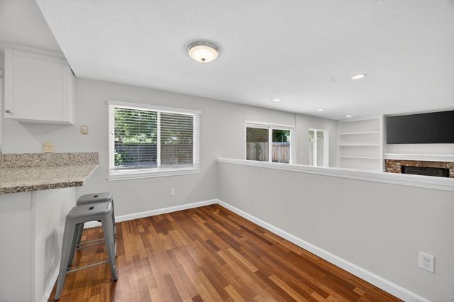 1480 Woodland Oaks Way, Sacramento, CA 95833