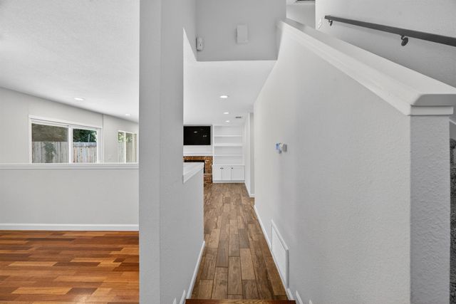 1480 Woodland Oaks Way, Sacramento, CA 95833