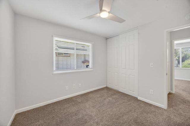 1480 Woodland Oaks Way, Sacramento, CA 95833