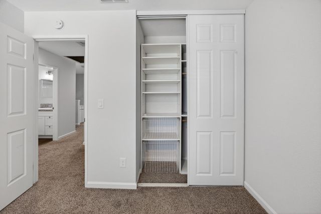 1480 Woodland Oaks Way, Sacramento, CA 95833