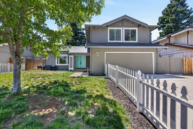 1480 Woodland Oaks Way, Sacramento, CA 95833