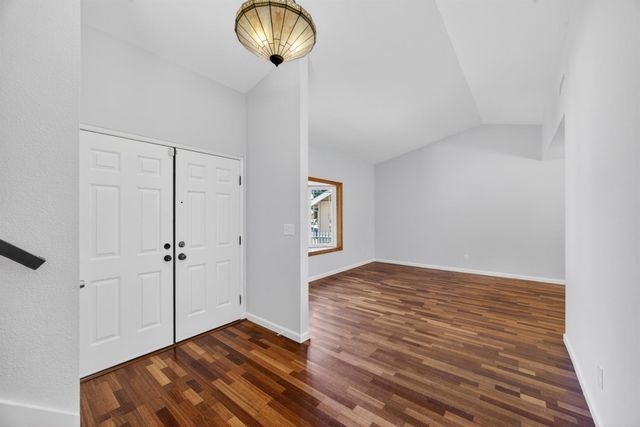 1480 Woodland Oaks Way, Sacramento, CA 95833