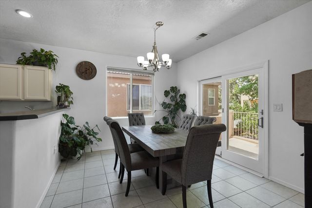 10919 Dream Weaver Drive NW, Albuquerque, NM 87114