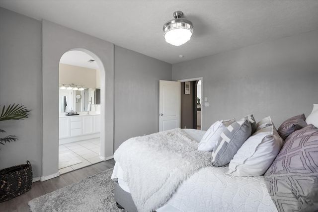 10919 Dream Weaver Drive NW, Albuquerque, NM 87114
