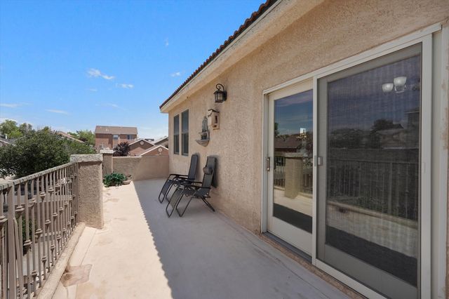 10919 Dream Weaver Drive NW, Albuquerque, NM 87114