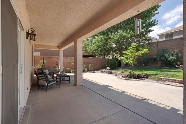 10919 Dream Weaver Drive NW, Albuquerque, NM 87114