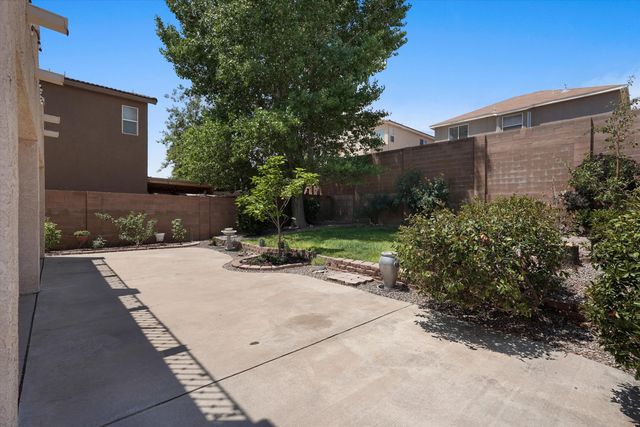 10919 Dream Weaver Drive NW, Albuquerque, NM 87114