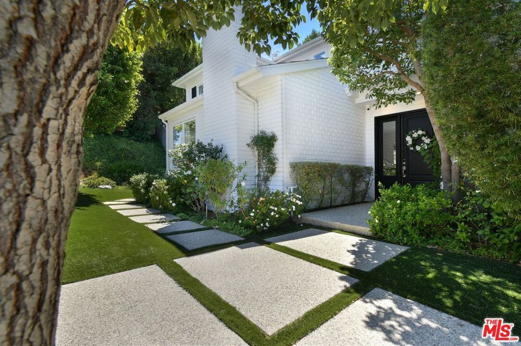 3177 Hutton Drive, Beverly Hills, CA 90210 — photo 3