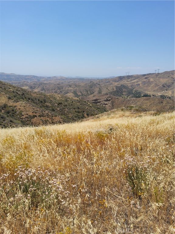 Image 17 of property listing at 0 9, Agua Dulce, CA 91351