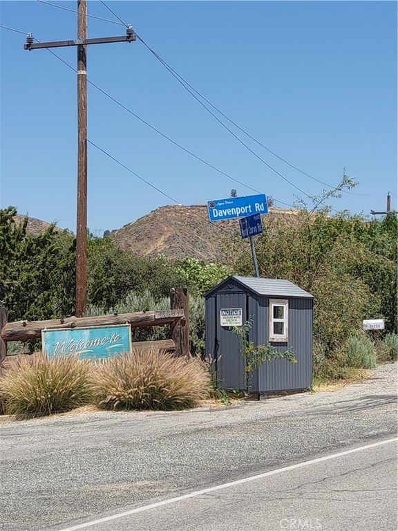 Image 26 of property listing at 0 9, Agua Dulce, CA 91351