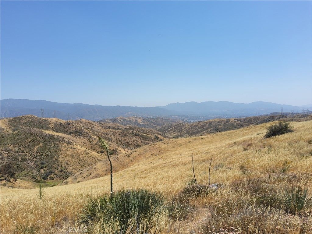 Image 6 of property listing at 0 9, Agua Dulce, CA 91351