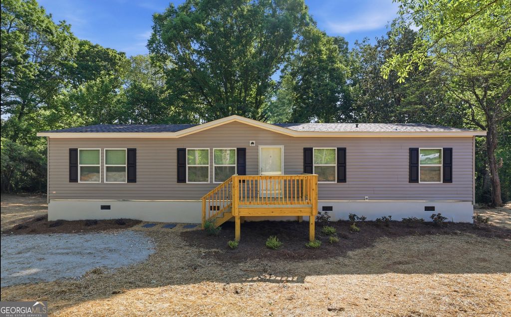 1034 Swilling Road, Eastanollee, GA 30538