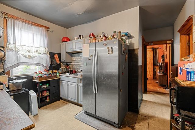 5937 S Maplewood Avenue, Chicago, IL 60629