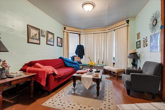 5937 S Maplewood Avenue, Chicago, IL 60629