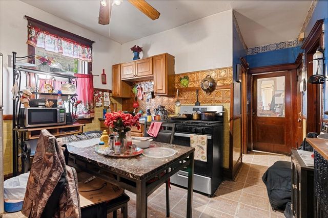 5937 S Maplewood Avenue, Chicago, IL 60629