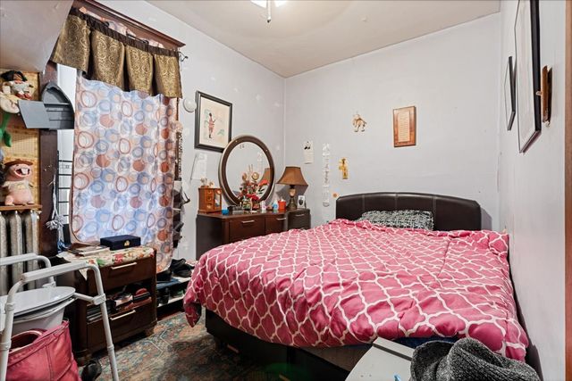 5937 S Maplewood Avenue, Chicago, IL 60629