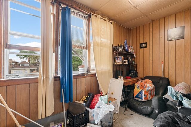5937 S Maplewood Avenue, Chicago, IL 60629