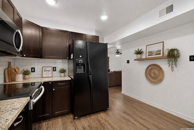 12639 LA ENTRADA ST, San Antonio, TX 78233