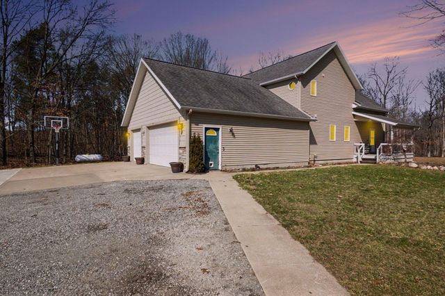 4515 W 112th Street, Grant, MI 49327