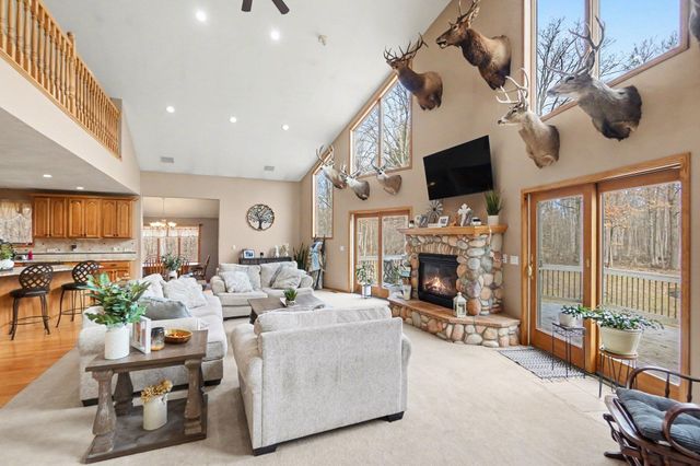 4515 W 112th Street, Grant, MI 49327