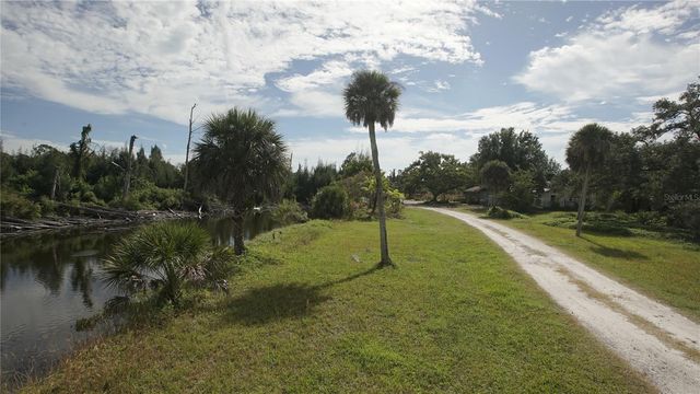 733 CRESTWOOD ROAD, Englewood, FL 34223