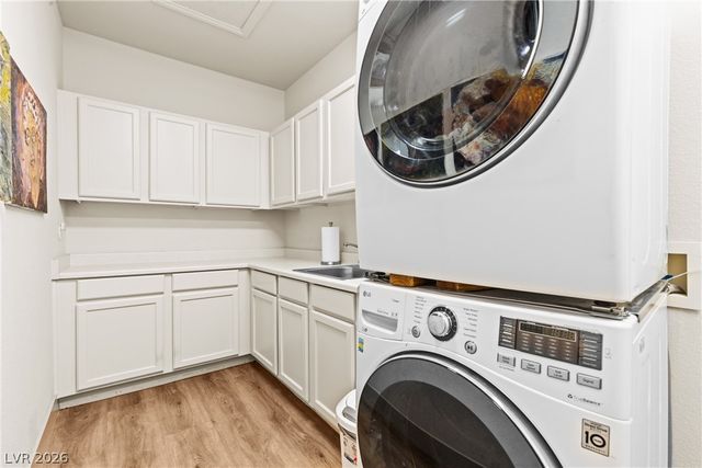 10750 Del Rudini Street, Las Vegas, NV 89141