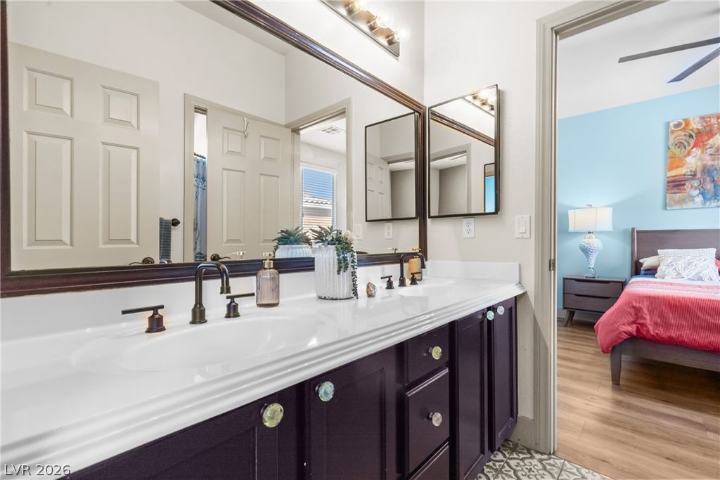 Image 36 of property listing at 10750 Del Rudini Street, Las Vegas, NV 89141