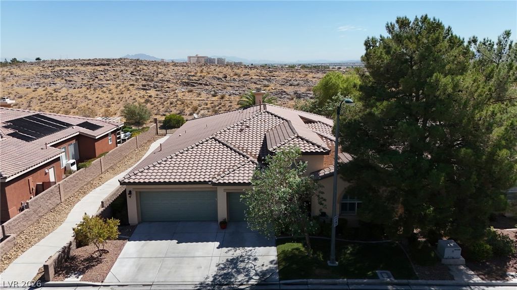 Image 46 of property listing at 10750 Del Rudini Street, Las Vegas, NV 89141