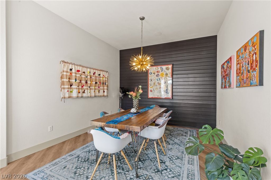 Image 6 of property listing at 10750 Del Rudini Street, Las Vegas, NV 89141