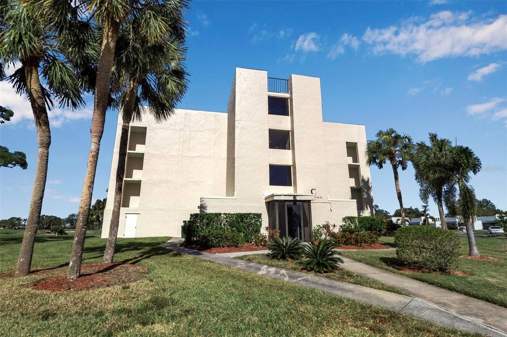 4119 61ST AVENUE TERRACE W 105, Bradenton, FL 34210