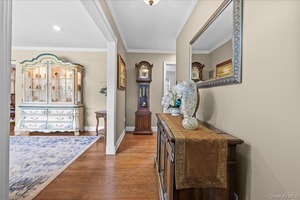15 Robinson Avenue, Bedford Hills, NY 10507 — photo 5