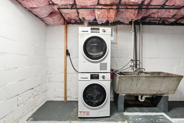 19 Cedar St, Beverly, MA 01915