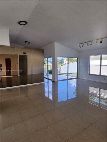 9711 SW 57th St, Cooper City, FL 33328