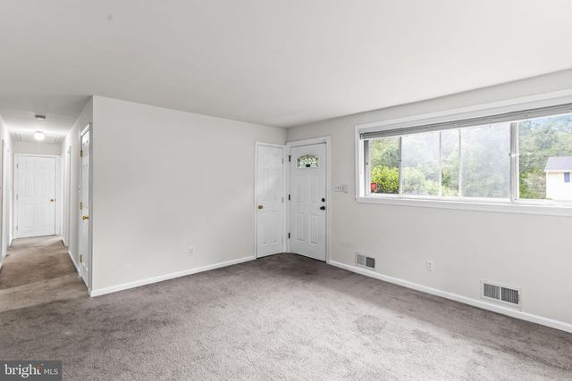 8714 OAKDALE ST, Fort Washington, MD 20744
