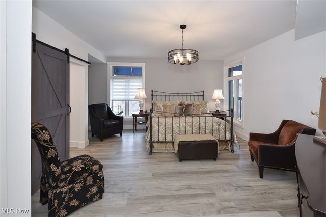 19000 Lake Road, Rocky River, OH 44116